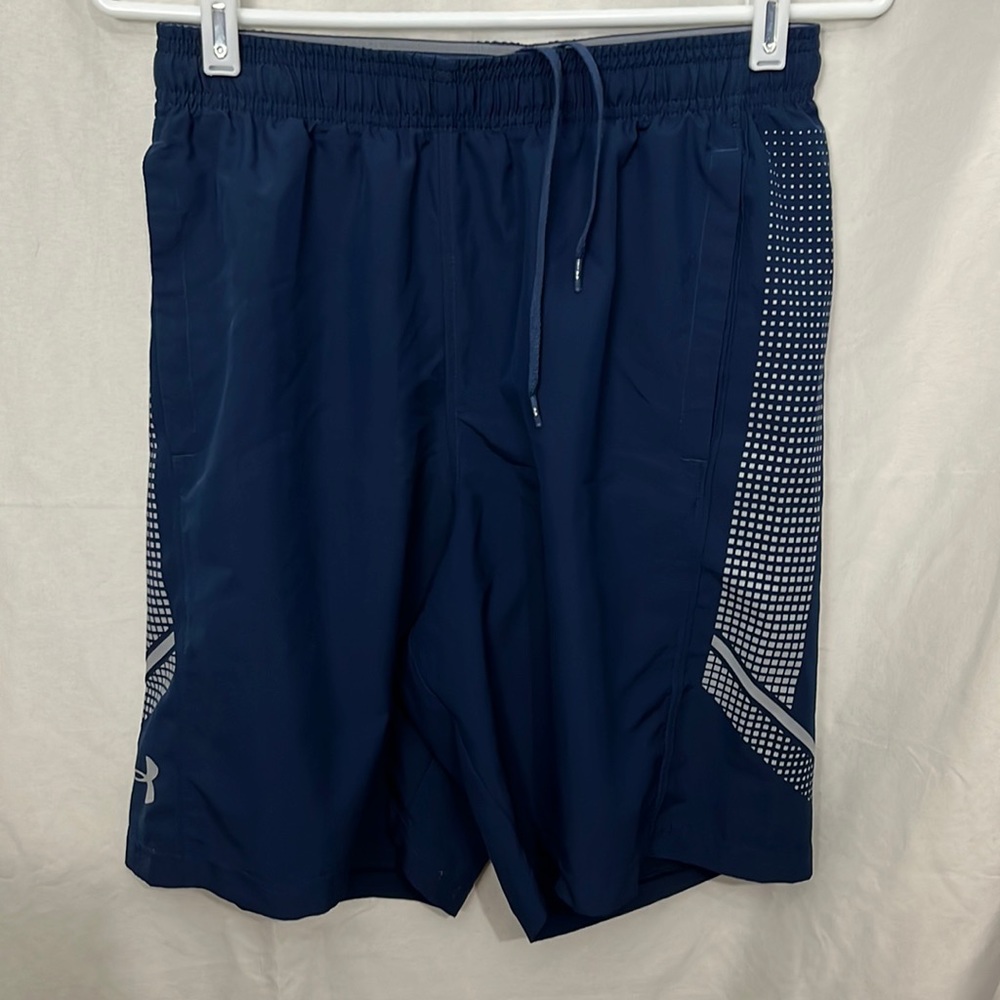 Mens Under Armour gym shorts